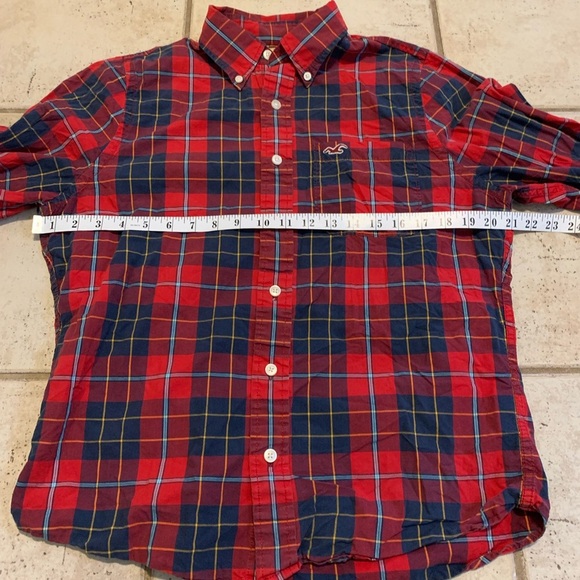 Hollister Men's Red & Navy Blue Plaid Button-Down Shirt Size L - Picture 5 of 5